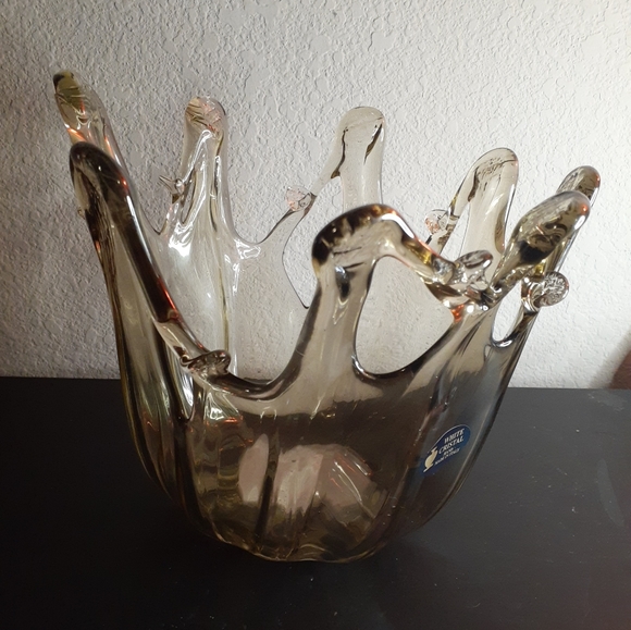 GORGEOUS NEW White Cristal Murano Italy 8" Smokey Gray Freeform Vase. - Picture 6 of 6